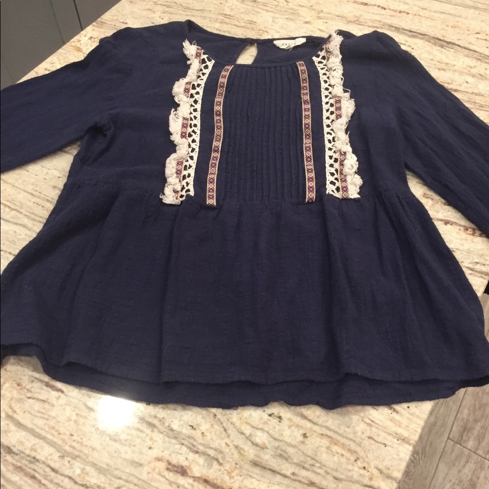 Cute boutique blouse